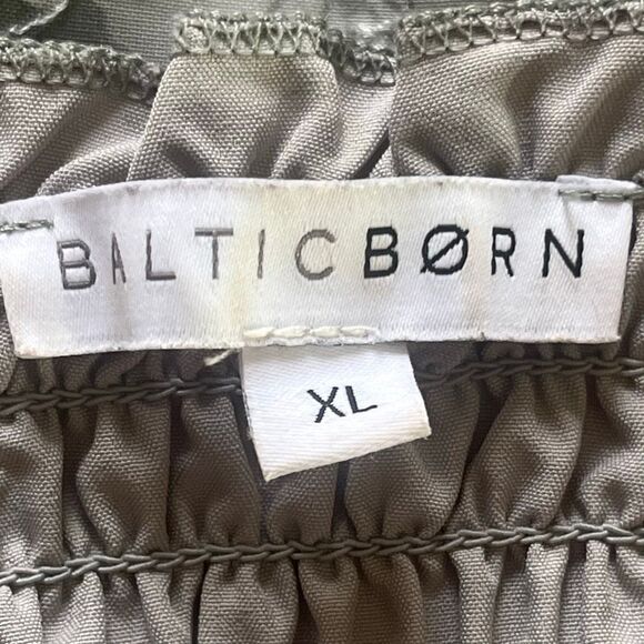 Baltic Born Fabian Jacquard Neutral Floral Smoked Bodice Puff  Sleeve Midi Dress - Picture 7 of 9